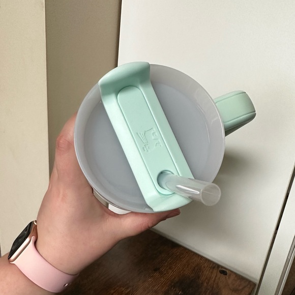 Stanley 30oz MINT tumbler - Picture 6 of 7